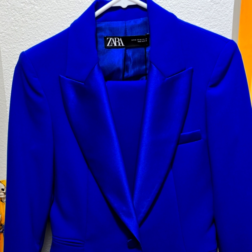 Zara women's two piece suit